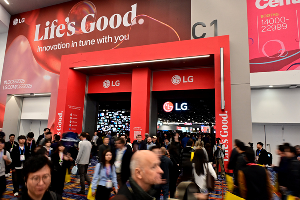 세계 최대 가전∙IT 전시회 ‘CES 2026’에 참가한 LG전자 부스 현장 모습(사진=LG전자)
